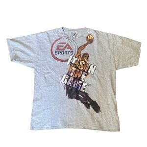EA Sports T-Shirt Men's Size XL Gray NBA Basketball Gaming Short Sleeve VTG Y2K